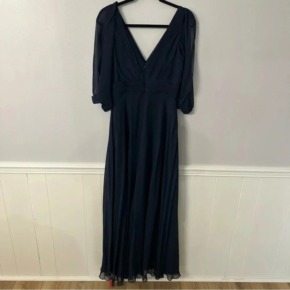 Jenny Packham 3/4 Sleeve Navy Blue Chiffon V-Neck Floor Length Gown Size 8 NWT - Picture 14 of 14